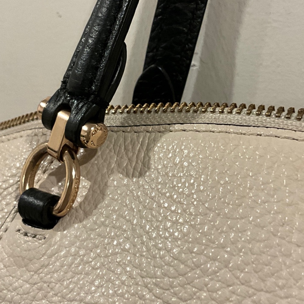 Coach Cream Tote with Black Handles - Picture 7 of 16